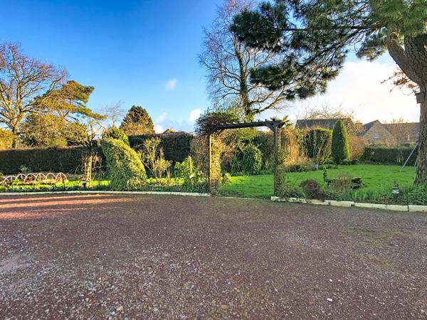 Maison Brix 6 pièce(s) 190 m2