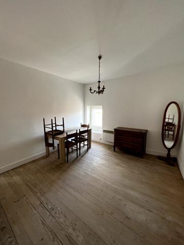 APPARTEMENT  meublé 3 pièces PAUILLAC CENTRE