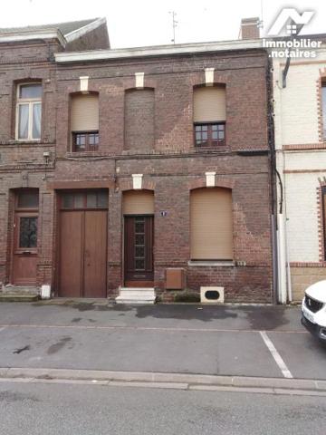 ANZIN MAISON DE VILLE SEMI MITOYENNE