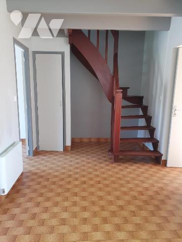 MAISON EN PIERRES PONTCHATEAU