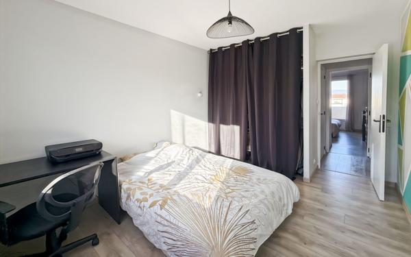Appartement à vendre    4 pièces •  Portes-lès-Valence