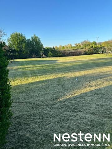 A Vendre: Parcelle de Terrain à bâtir en zone UE d'environ 3000 m² - 71960 PRISSE