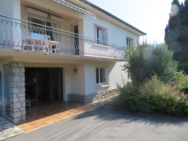 Maison proche centre ville de Foix