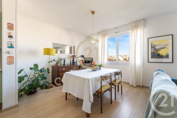 Appartement F3 à vendre  3 pièces - 80 m 2   MARSEILLE  - 13004