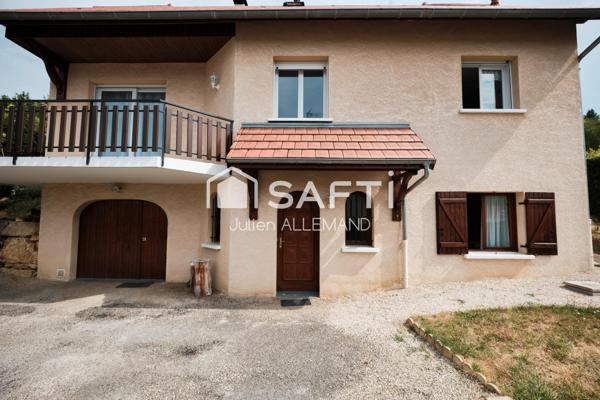 Maison contemporaine et familiale dans un quartier résidentiel !