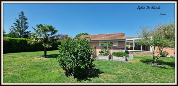 Maison Individuelle, plain pied à vendre 146 m² 6 pièces, garage, piscine, Terrain 1250m² BOISSEY (01)Proche Pont de Vaux