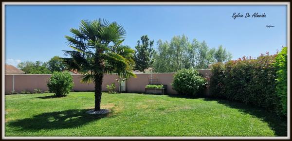 Maison Individuelle, plain pied à vendre 146 m² 6 pièces, garage, piscine, Terrain 1250m² BOISSEY (01)Proche Pont de Vaux