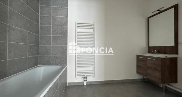Location Appartement 2 pièces 40.37 m² - Croissy-sur-seine 78290