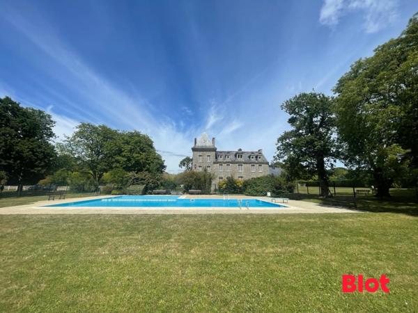 Terrain 2072m²