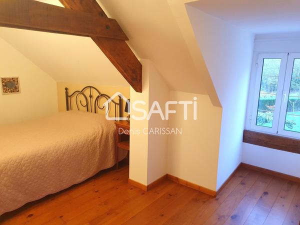 Maison 5 pièces+ 2 gîtes + piscine et garage