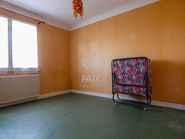 86540 THURE Maison Thure 7 pièce(s) 140 m²