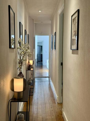 CARCASSONNE ELEGANT APPARTEMENT HAUSMANNIEN