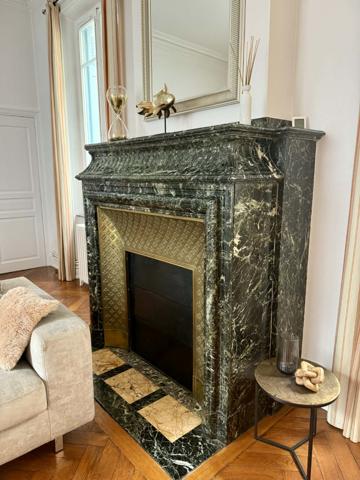 CARCASSONNE ELEGANT APPARTEMENT HAUSMANNIEN