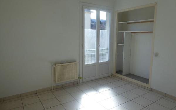 Appartement à vendre    2 pièces • 55 m2 Sisteron