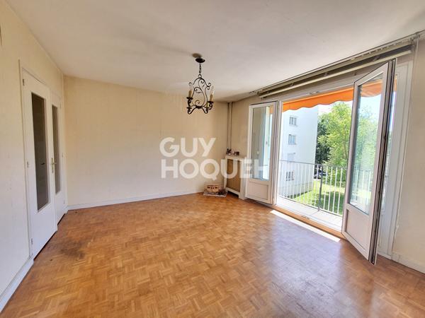 5 pièces - 3 chambres - balcon - cave - parking privatif