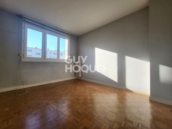 5 pièces - 3 chambres - balcon - cave - parking privatif