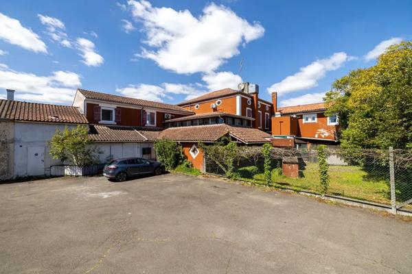immeuble 0 pièces 1189m² à vendre à Aire-sur-l'Adour