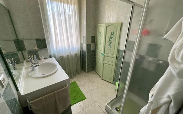 Appartement à vendre    3 pièces •  Bessèges