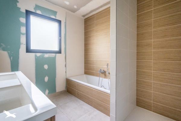 Maison à vendre |  Saint-Jean-d'Illac |  5 pièces | 133 m²