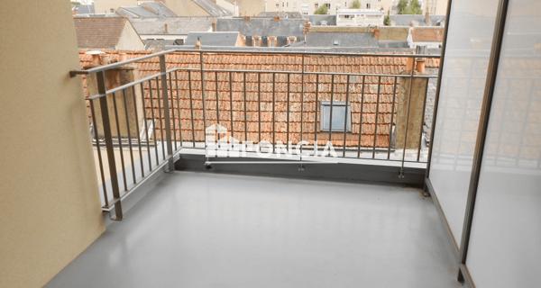 Location Studio 29.65 m² - Le Mans 72000