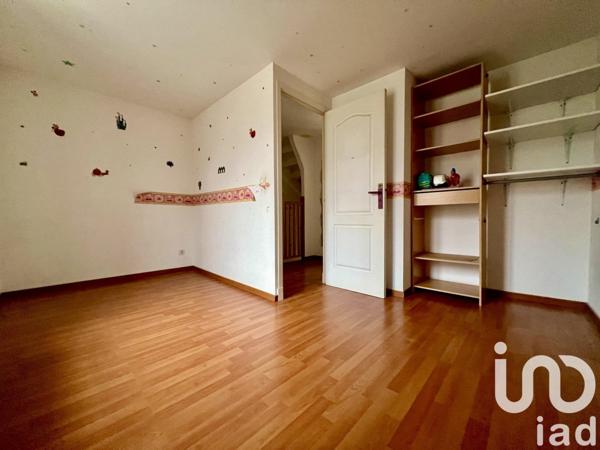 House for sale 4 rooms 87 m² Vizille