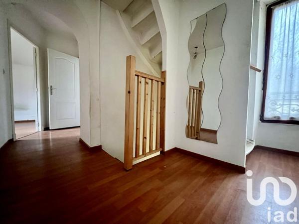 House for sale 4 rooms 87 m² Vizille