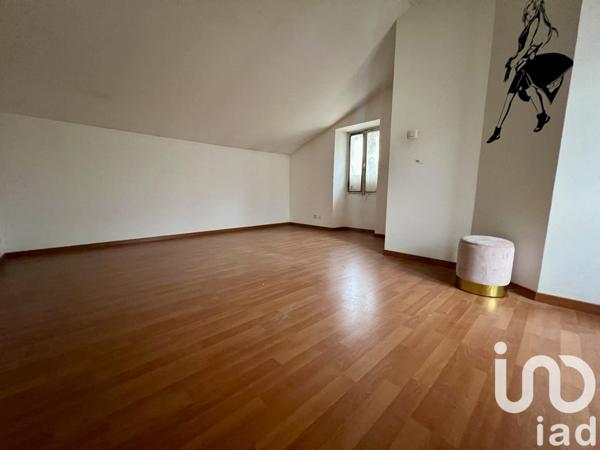 House for sale 4 rooms 87 m² Vizille