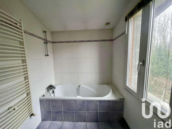 House for sale 4 rooms 87 m² Vizille