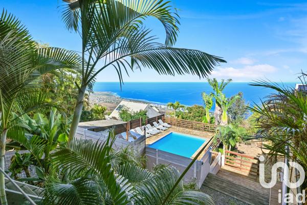 Maison à vendre 9 pièces 215 m² Saint-Leu