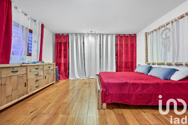 Maison à vendre 9 pièces 215 m² Saint-Leu