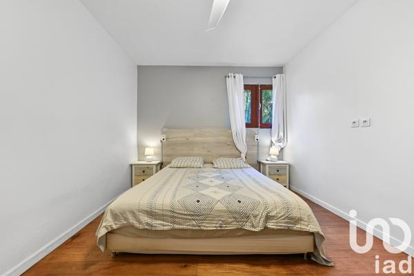 Maison à vendre 9 pièces 215 m² Saint-Leu