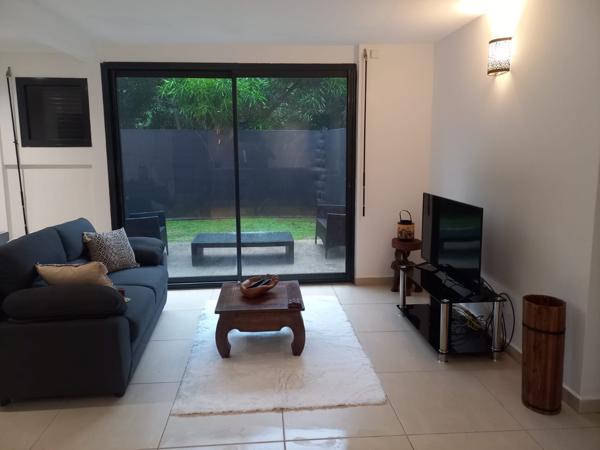 Exceptionnel - Villa T6 + deux appartements de type T2