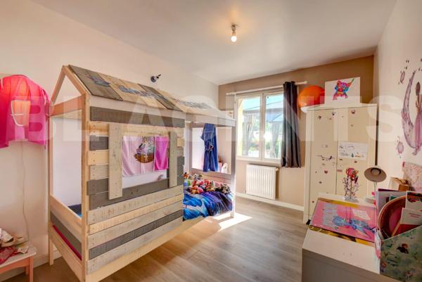 Ferrières-en-Gâtinais – Maison de plain-pied 117 m² – 4 chambres + suite parentale – Terrain clos 72