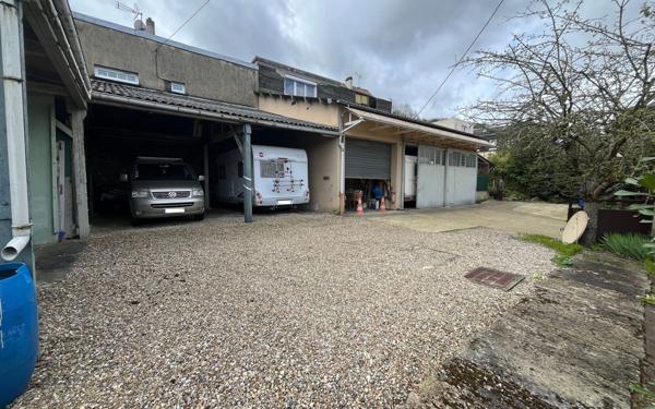 Immeuble à vendre    4 pièces •  Rouen