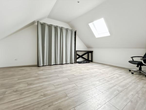 Maison 6 pièce(s) 145 m2 Courdimanche