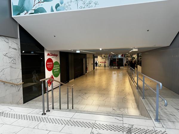 NANCY - Hyper centre - Local commercial Nancy 80 m2