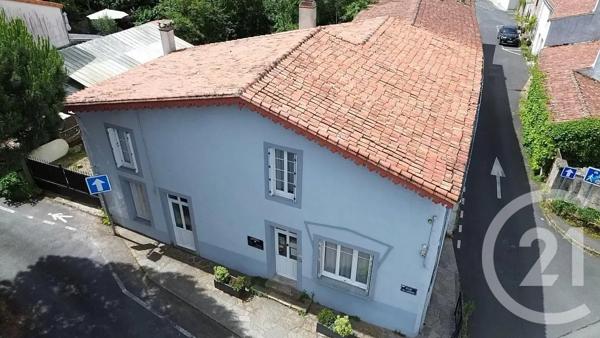 Maison à vendre  6 pièces - 152 m 2   OREE D ANJOU  - 49