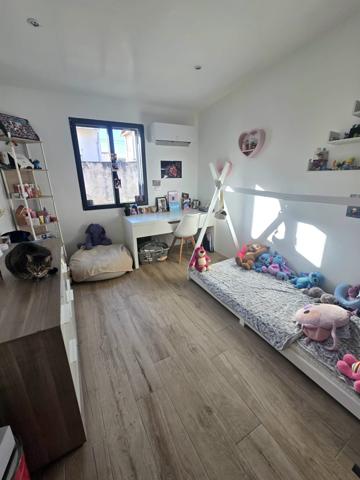 Marseille (13012) Maison refaite à neuve plus studio Beaumont