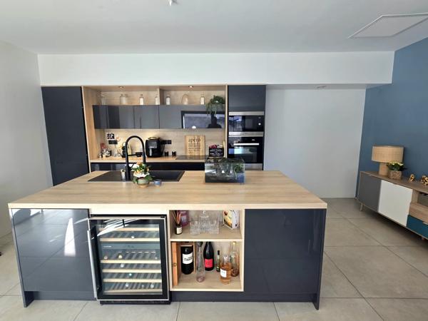 Marseille (13012) Maison refaite à neuve plus studio Beaumont