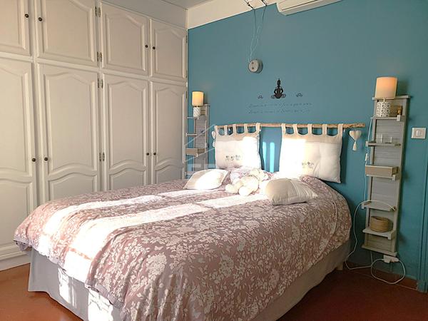 Mas de ville au coeur de la provence