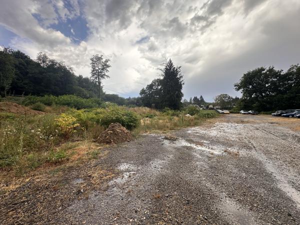 Local Commercial
         2 pièces
        - 184 m² 267 500 € *