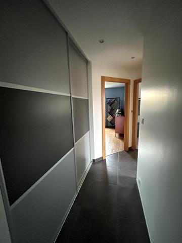 Maison aux volumes généreux offrant un cadre de vie idéal