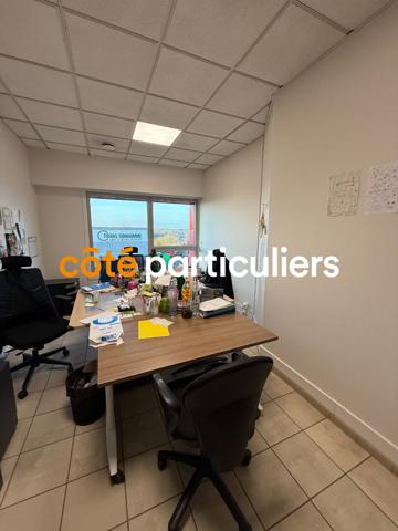 Location Local d'activité270 m² - SAINT POL SUR TERNOISE (62130)