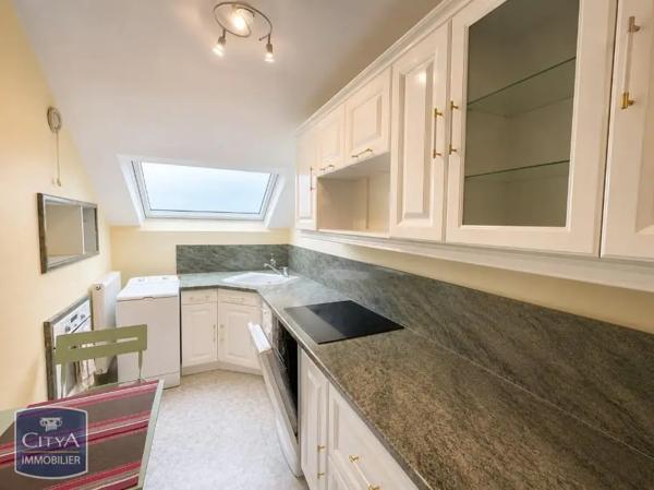 Appartement à louer 3 pièces 63.63m² Saumur (49400)