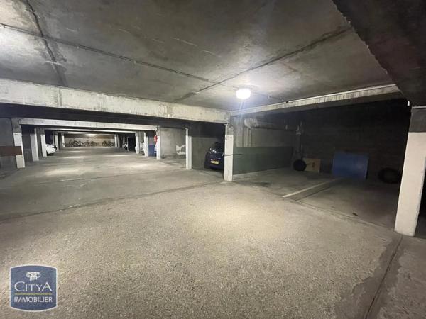 Appartement à louer 3 pièces 63.63m² Saumur (49400)