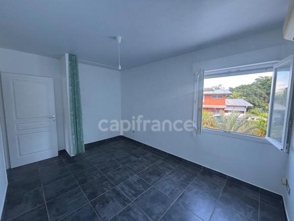 Maison à vendre 4 pièces REMIRE MONTJOLY (973)