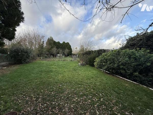 EXCLUSIVITE, Maison semi avec garage et jardin