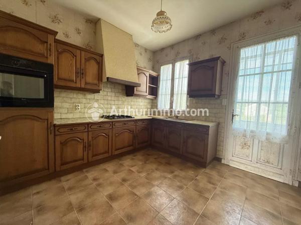 Vente Maison 6 pièces 172 m2 à Neuvic