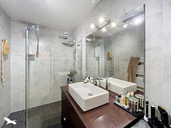 Appartement à vendre 370 000 € Villeurbanne 3 p 93 m² DPE C