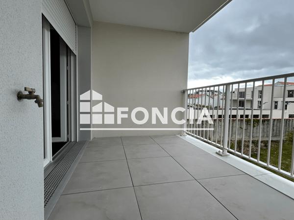 Location Appartement 3 pièces 64.52 m² - NAMASTE - 32 RUE RAMEAU La Rochelle 17000